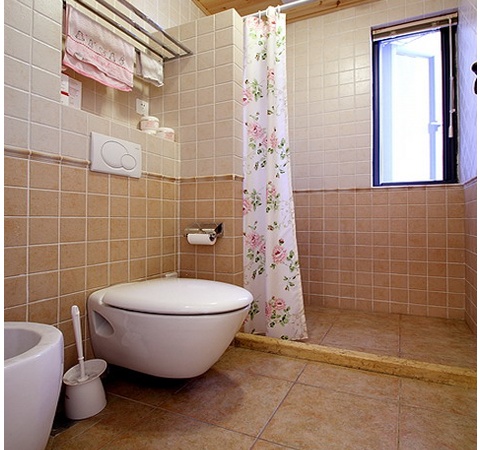 怎么化解厕所门对着卧室门风水